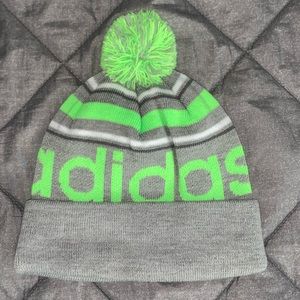 adidas originals nova sherpa beanie
